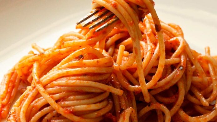 Receta de pasta con tomate