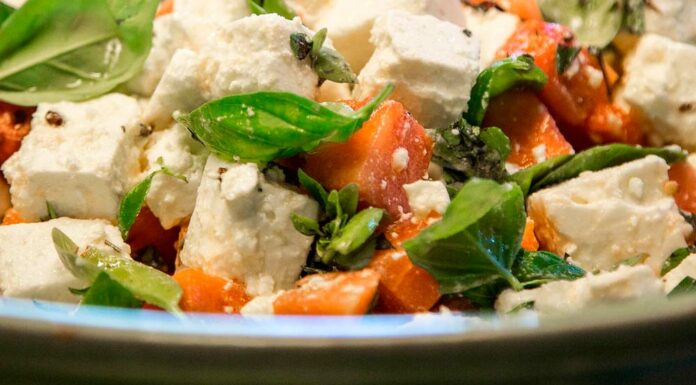 Ensalada de aguacate melón y queso feta Receta de ensalada de aguacate melón y queso feta