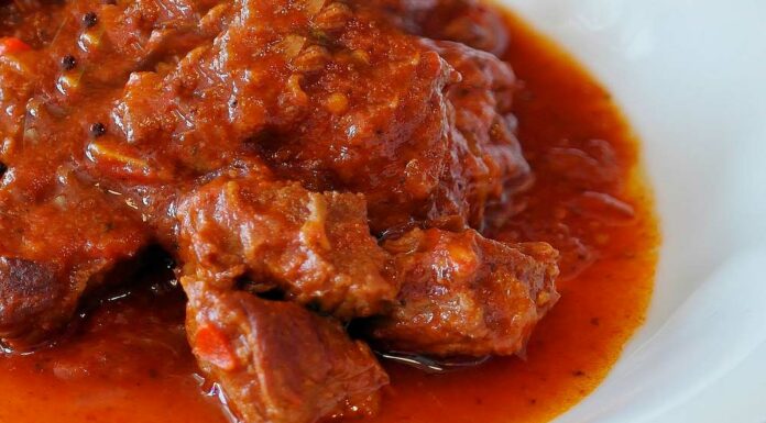 Guiso de ternera a la sidra con patatas Receta de ternera a la sidra con patatas