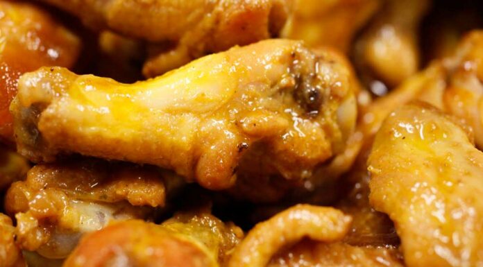 Muslos de pollo al horno y vino blanco Receta de muslos de pollo al horno y vino blanco