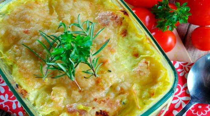 Patatas gratinadas con queso y bacon Recetas de patatas gratinadas con queso y bacon