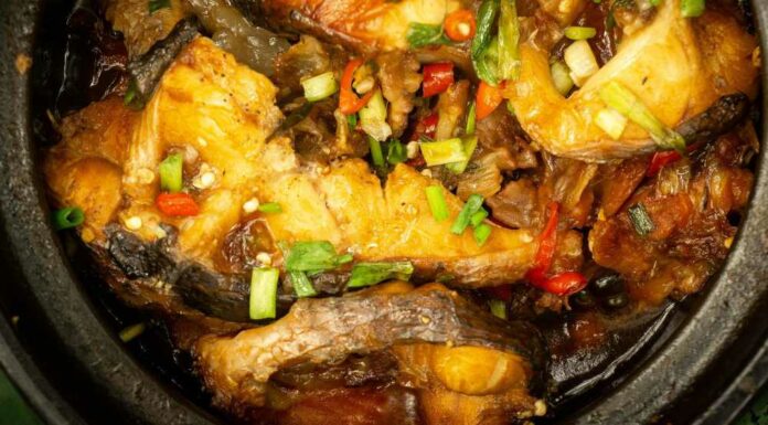 Merluza encebollada Receta de merluza encebollada