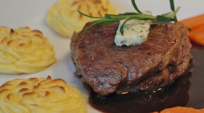 Carrilleras de cerdo al horno Receta de carrilleras de cerdo al horno