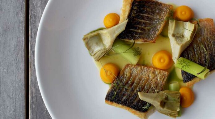 Lubina a la sal Receta de lubina a la sal