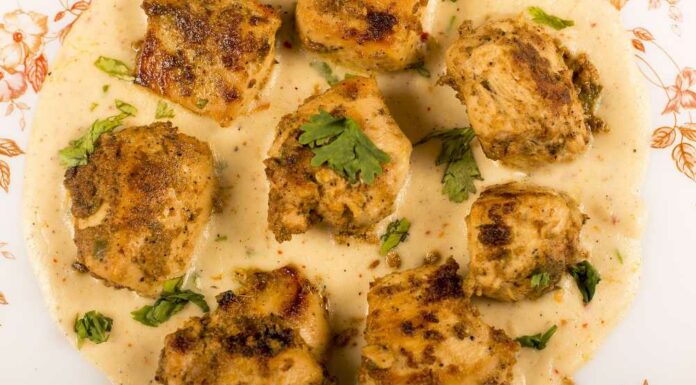 Pollo en salsa de almendras Receta de pollo en salsa de almendras