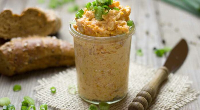 Dip de queso con mostaza ahumada Receta de dip de queso con mostaza ahumada