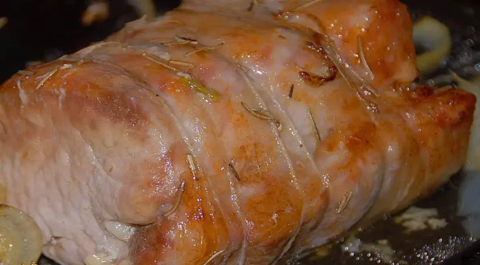 Cinta de lomo horneada con salsa de castañas Receta de cinta de lomo horneada con salsa de castañas