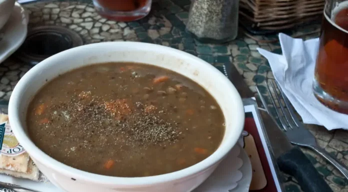 Lentejas con costillas de cerdo Receta de lentejas con costillas de cerdo